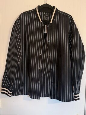 NWT Forever 21 Men Black Pinstripe Bomber Varsity Jacket — Small — Striped Trim